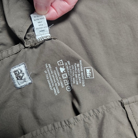 REI Men's XL Nylon Hiking Shirts Bundle Vented Outdoor Fishing Travel Camping - Picture 13 of 16